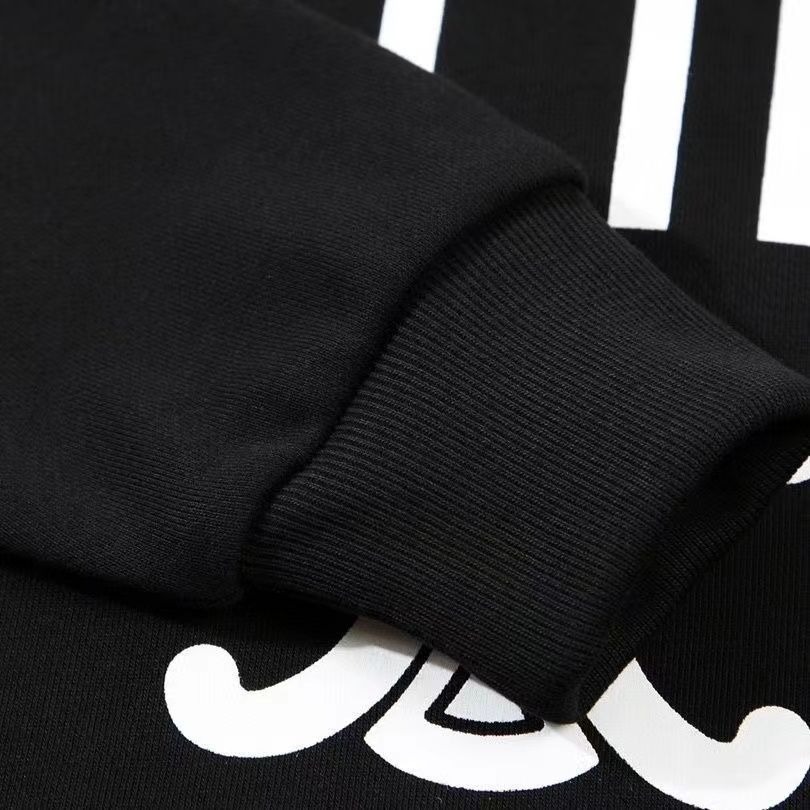 【CELINE 公式旗艦店】 セリーヌ パーカー ご好評に付き再入荷！