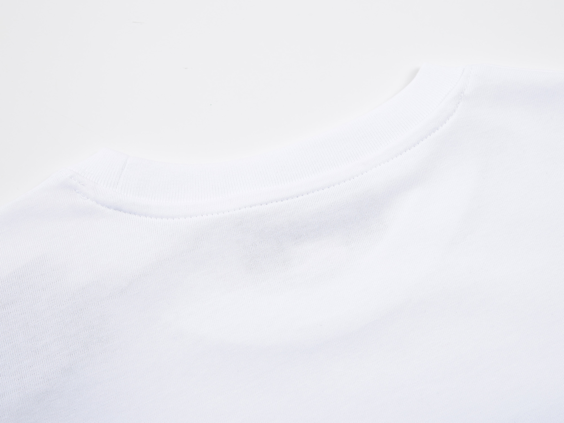 【GUCCI公式旗艦店】グッチ 半袖Tシャツ ご好評に付き再入荷！