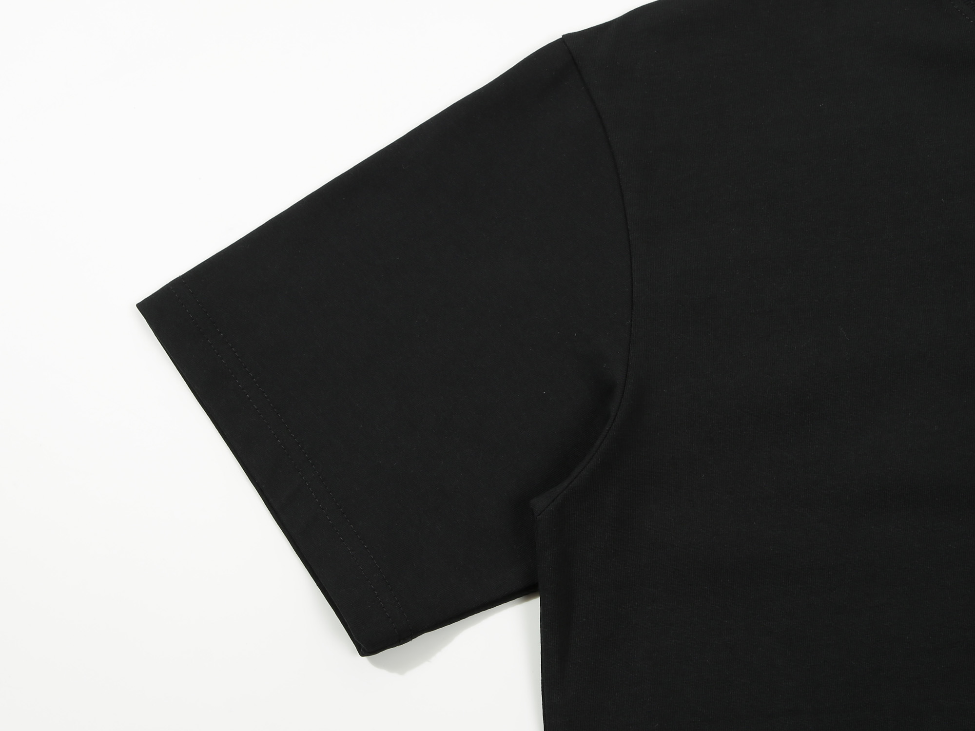 【LOUIS VUITTON旗艦店】ルイヴィトン 半袖Tシャツ ご好評に付き再入荷！