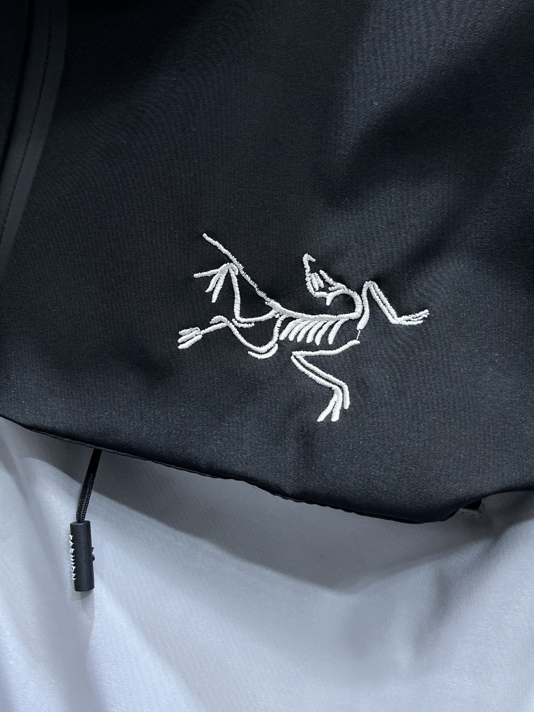 【ARC'TERYX旗艦店】ジャケット 男女兼用 ご好評に付き再入荷！