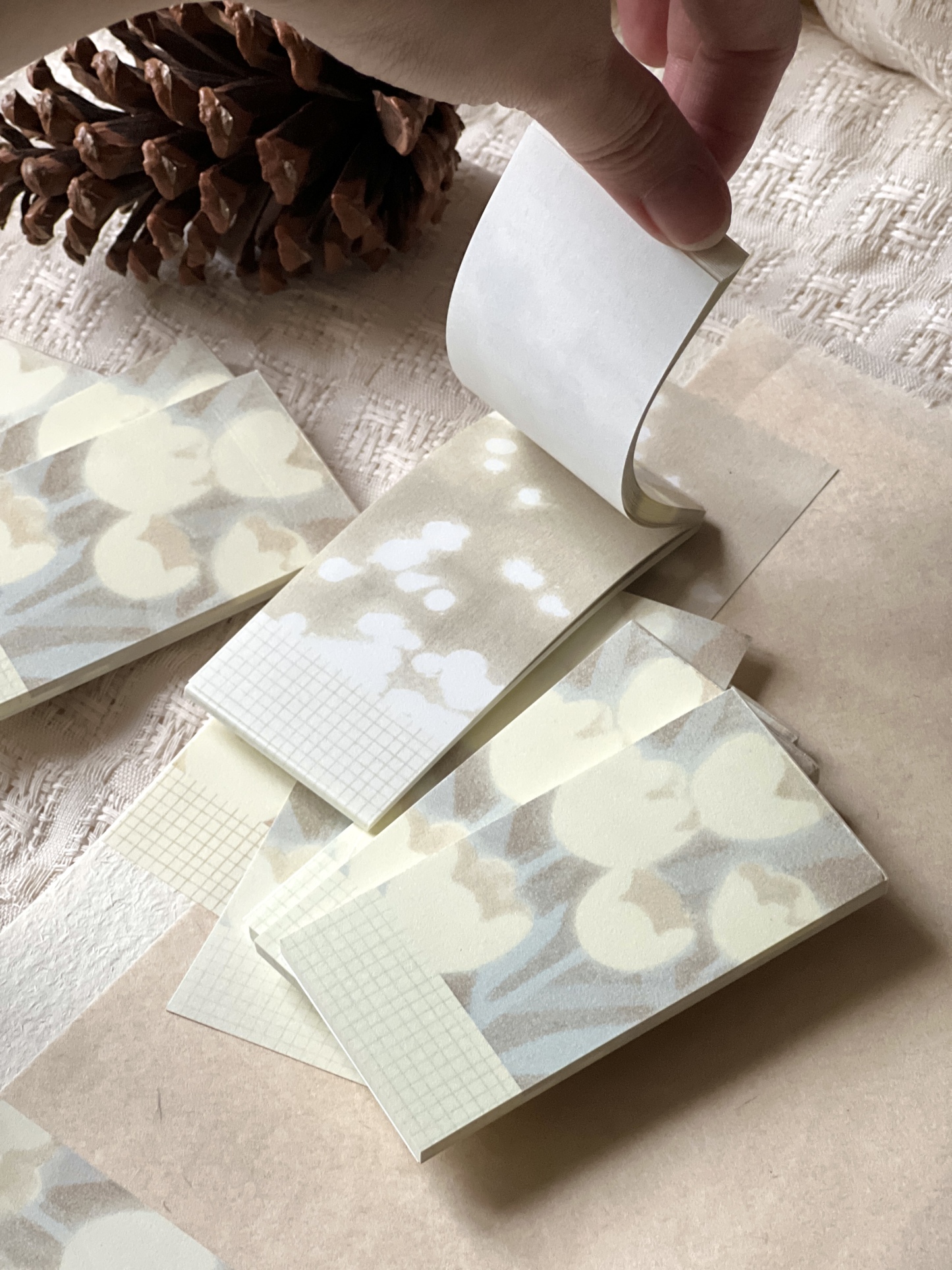 Hatsu midori - Forest Mementos Memo Pad