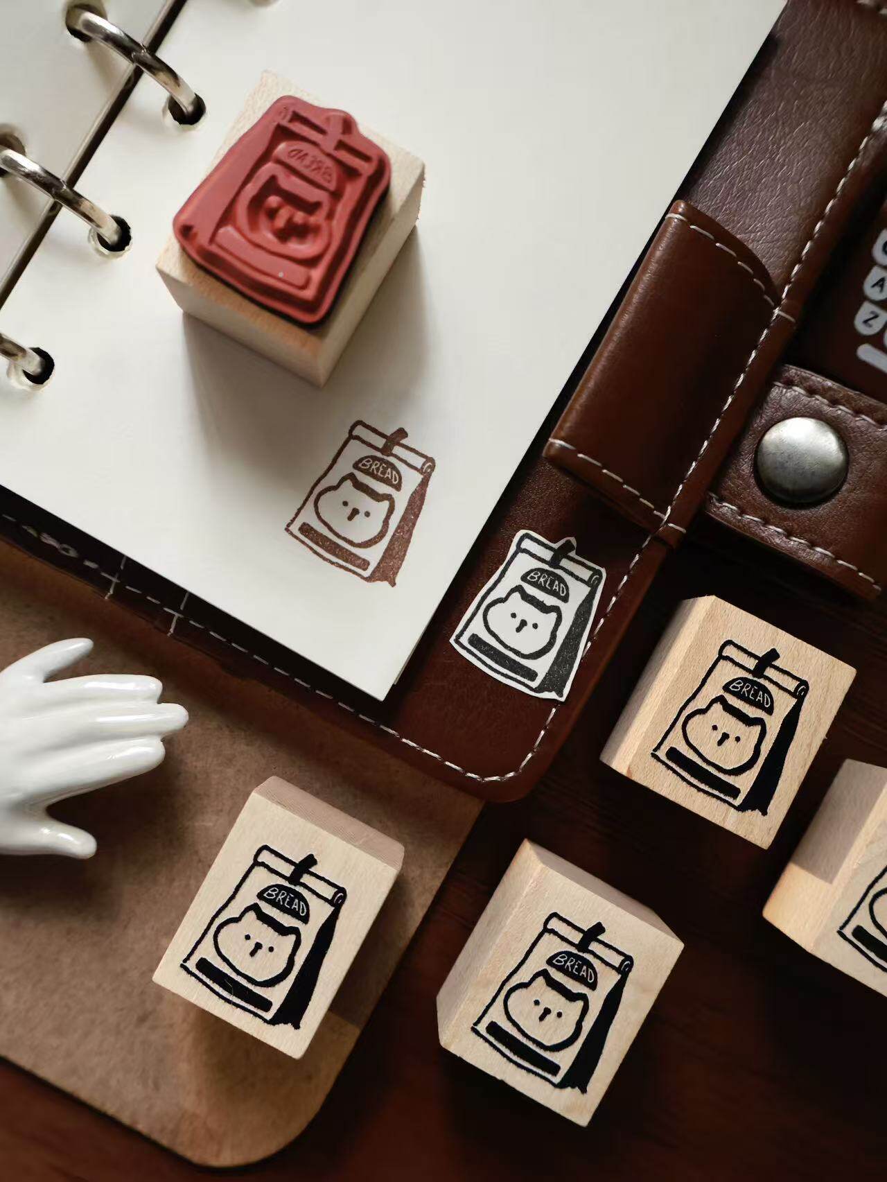 Yier Creative Studio - Stamp - Small bread