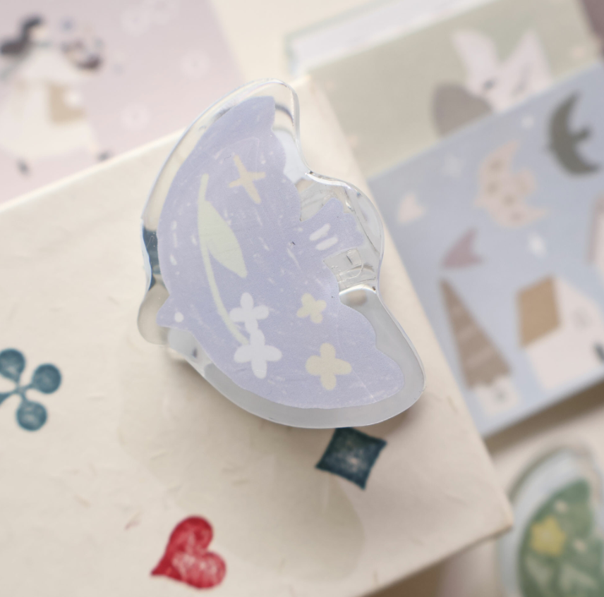 Yier Creative Studio - Clip