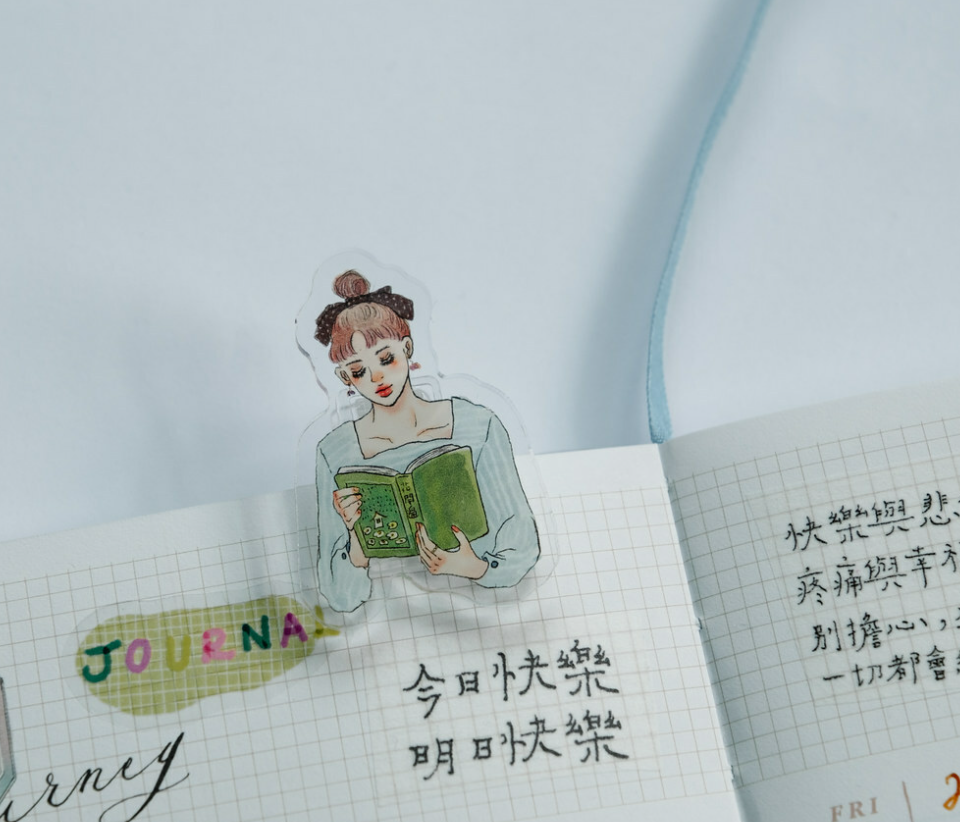 La Dolce Vita - Acrylic Clip - Reading poem girl