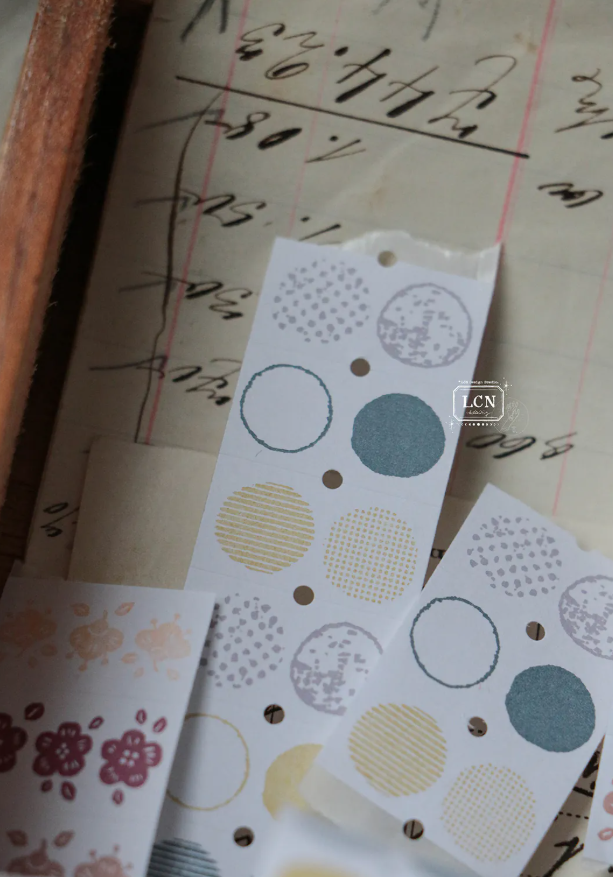 Lin Chia Ning Label Sticker Roll - Circle (Earth Tone)
