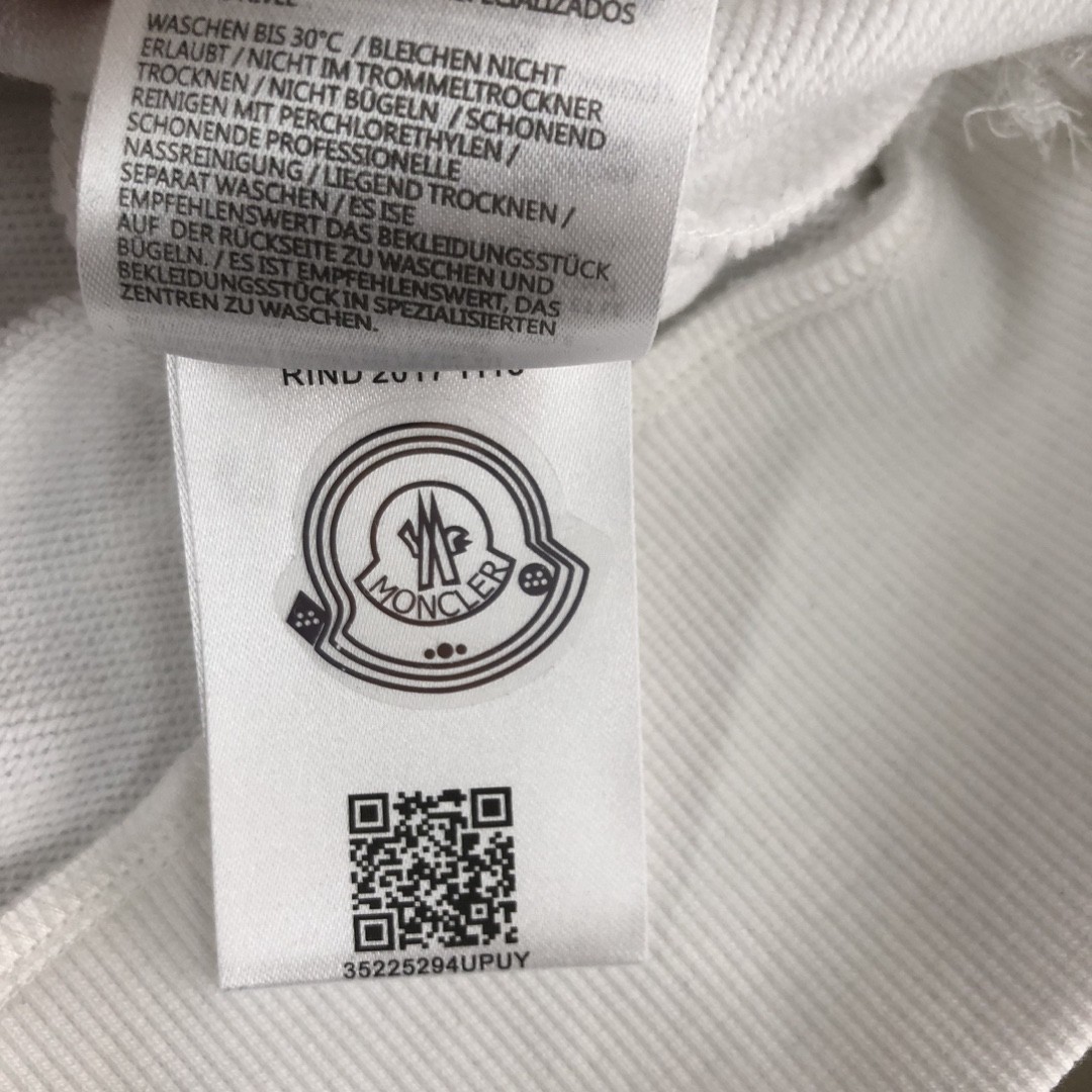 【MONCLER旗艦店】（モンクレール）長袖 ご好評に付き再入荷！