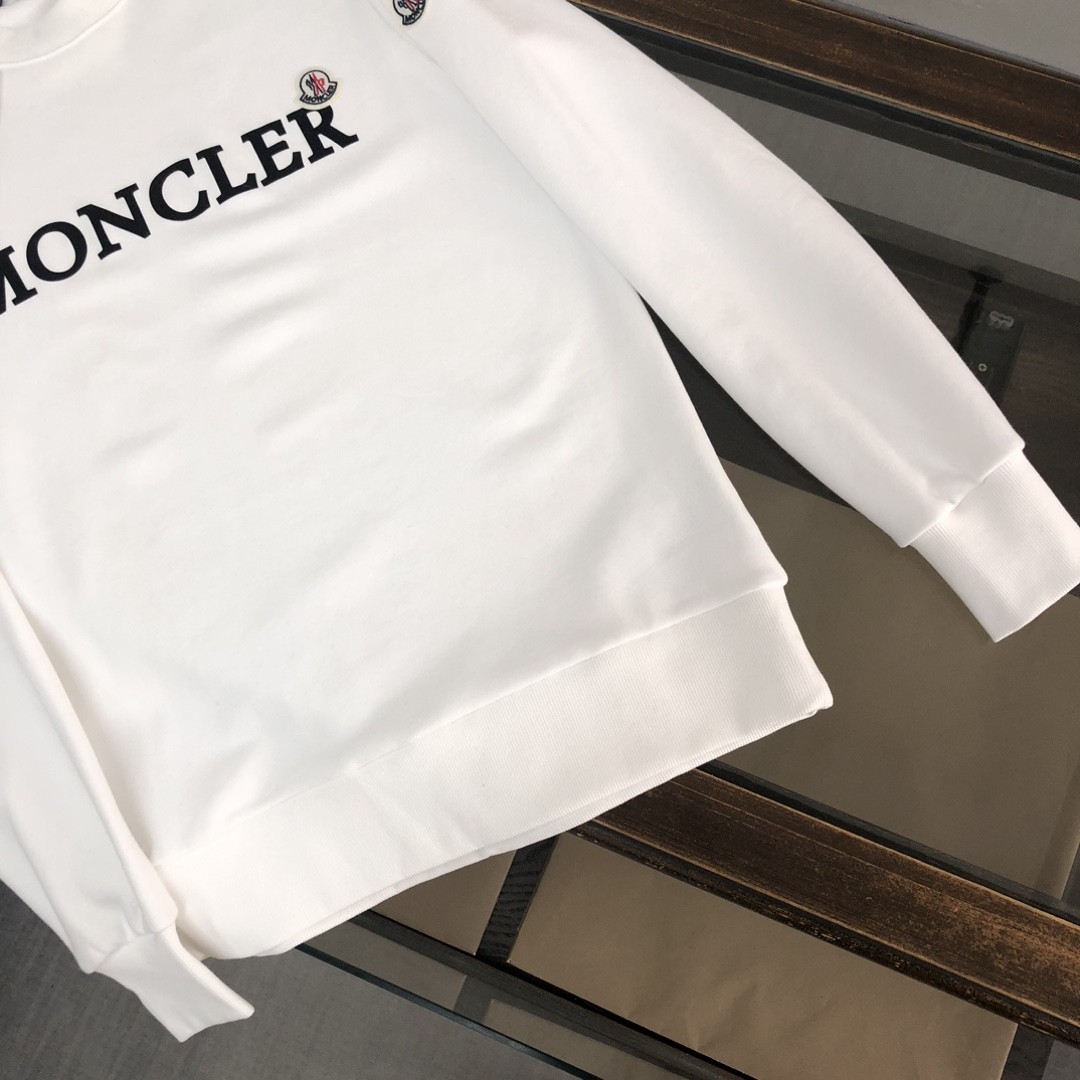 【MONCLER旗艦店】モンクレール 長袖 男女兼用 ご好評に付き再入荷！