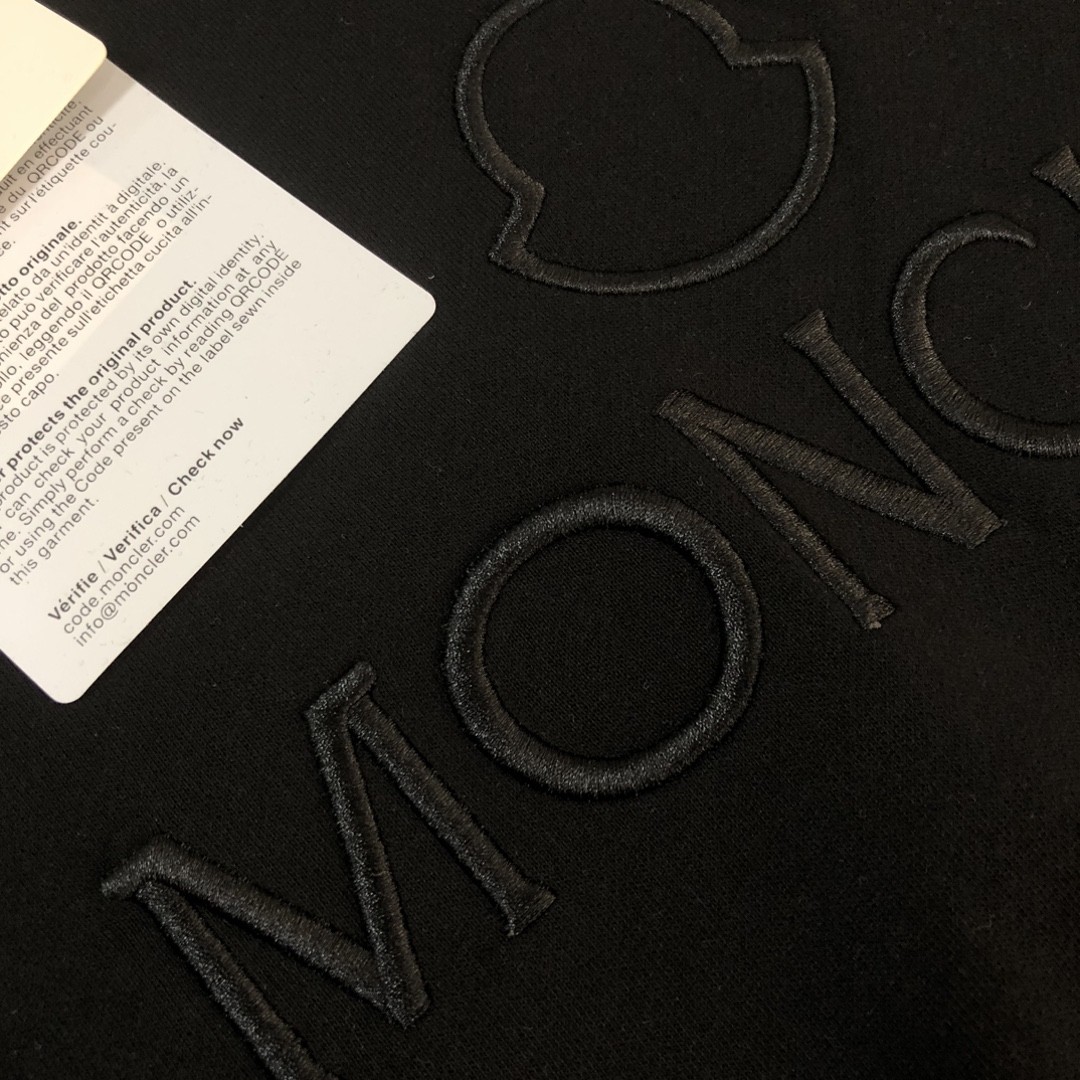 【MONCLER旗艦店】モンクレール 長袖 男女兼用 ご好評に付き再入荷！