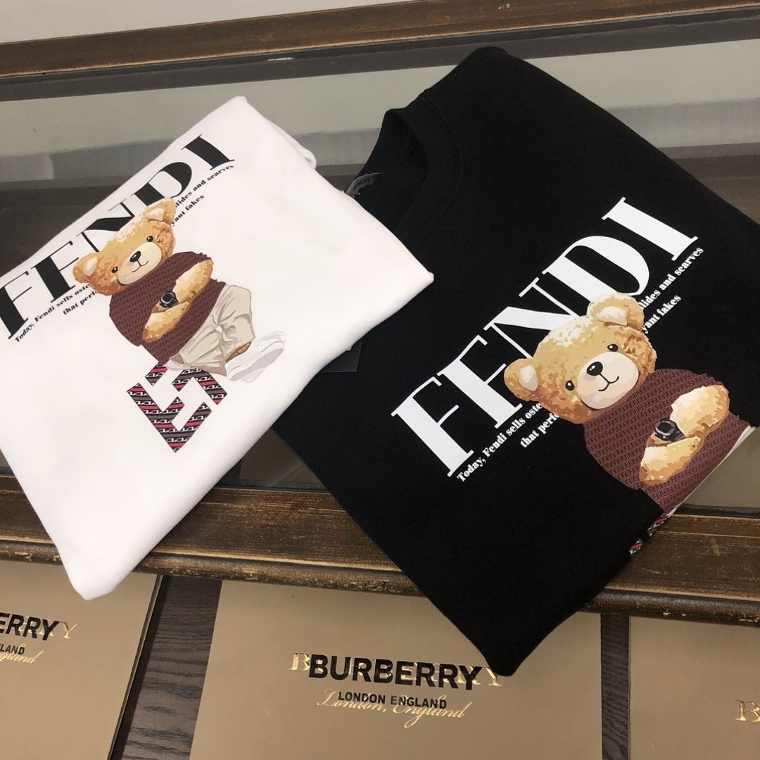 FENDI  パーカー フェンディ 可愛い クマプレント丸首 通勤 通学 春秋冬服 男女兼用
