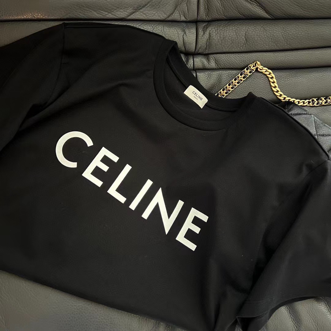 CELINE 2025年春夏新作 クラシックロゴ レタープリント 半袖Tシャツ 【男女兼用】