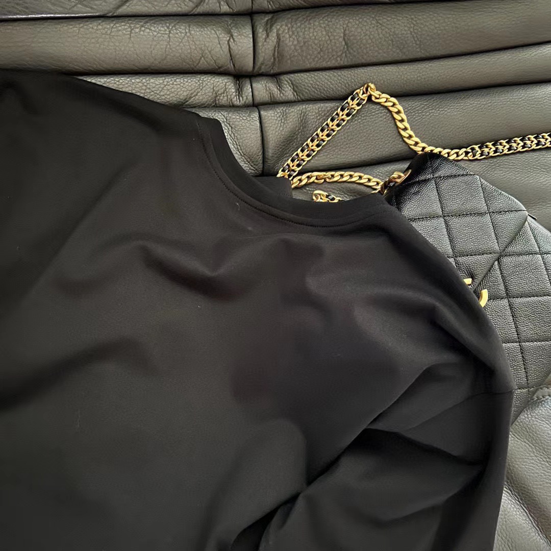 CELINE 2025年春夏新作 クラシックロゴ レタープリント 半袖Tシャツ 【男女兼用】