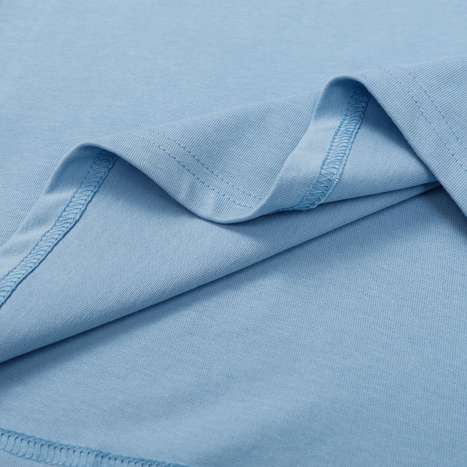 2025年春夏新作 リサ・セイムスタイル【CELINE】セリーヌ クラシックレター半袖Tシャツ