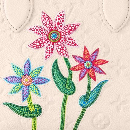 LOUIS VUITTON ルイヴィトン 草間彌生 バッグ LV x YK オンザゴー　ホワイト ブラック パターン