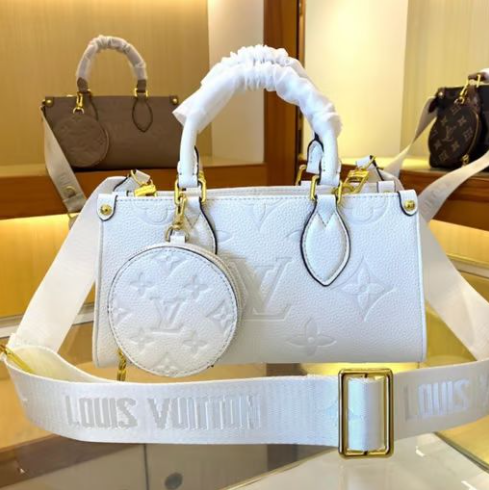 LOUIS VUITTONルイヴィトン オンザゴー EW トートバッグ ハンドバッグ ショルダー 横型スタイル ブラック ホワイト ピンク