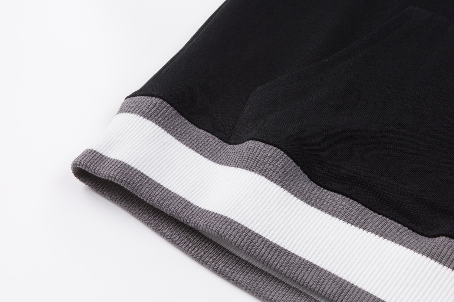 【DIOR】（ディオール ）パーカー 即日出荷 ご好評に付き再入荷！