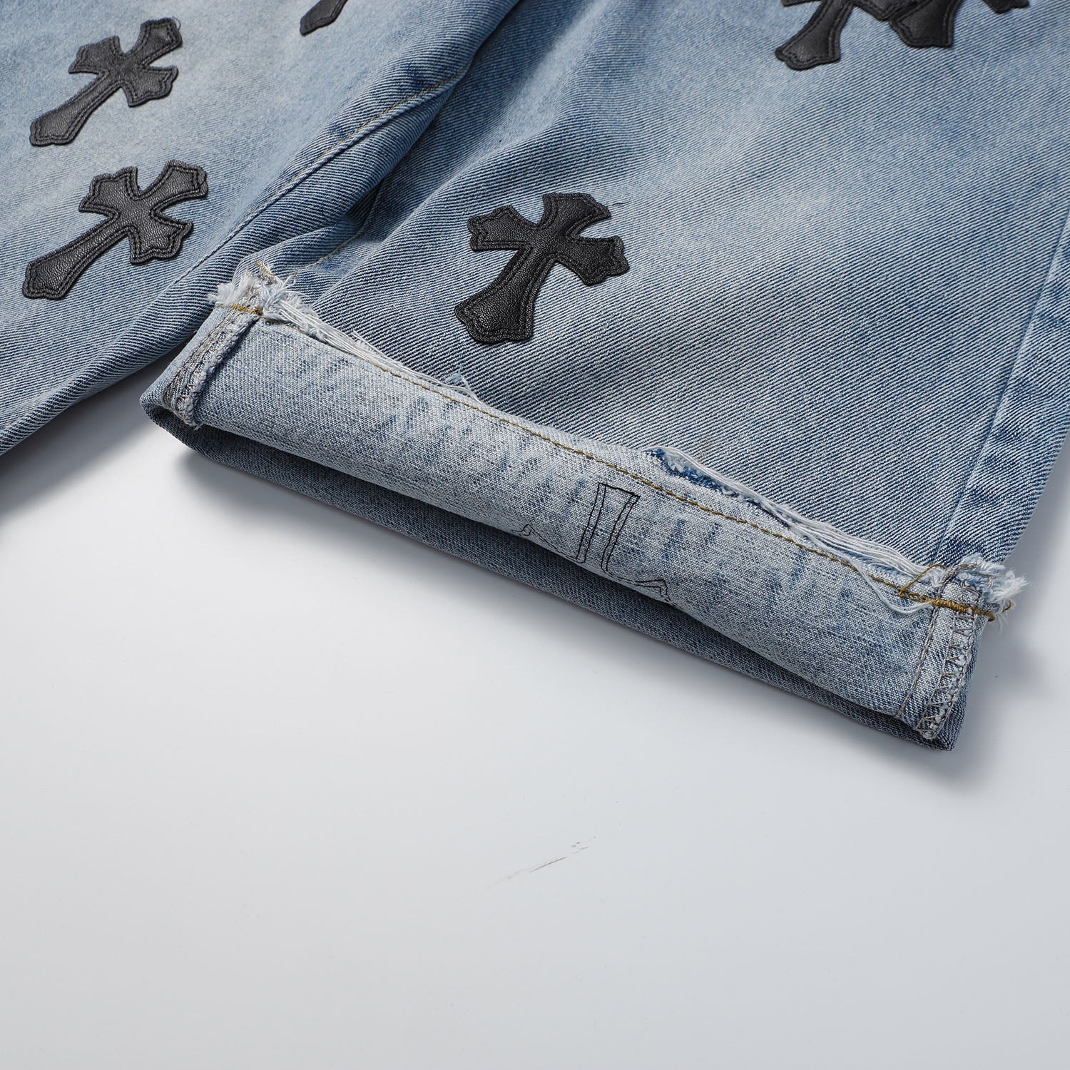 【Chrome Hearts】クロムハーツ 新作デニムショートパンツ 9919