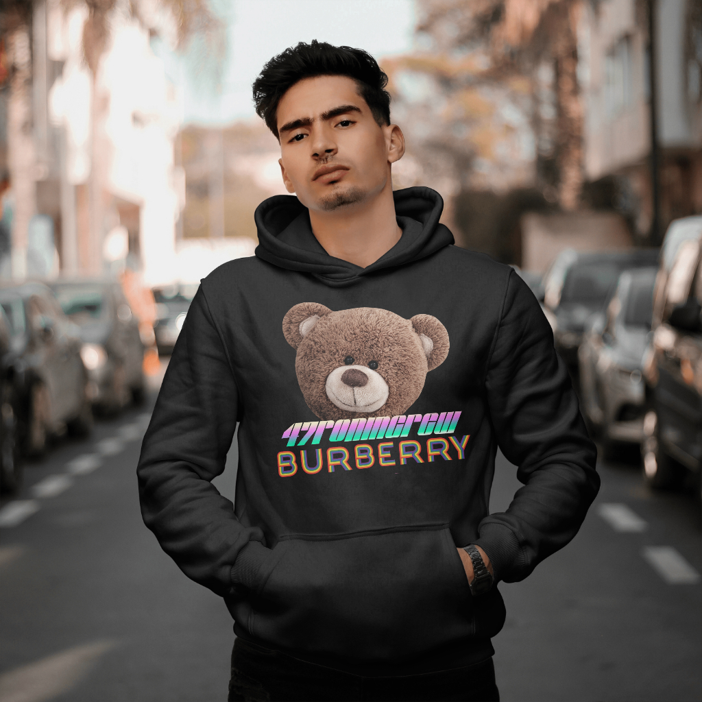 Burberryスウェット クル パーカー プリント  綿　男女兼用