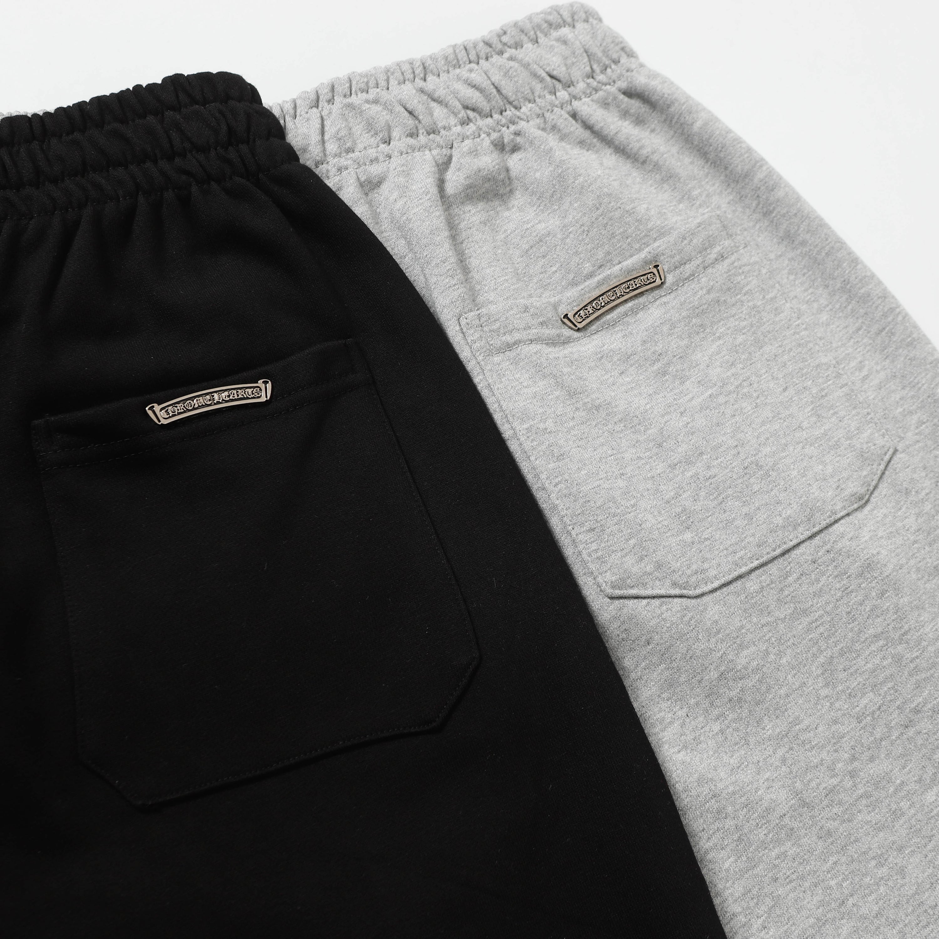 【Chrome Hearts】クロムハーツ セメタリーレザー クロスパッチ ペーパージャム ショートパンツ