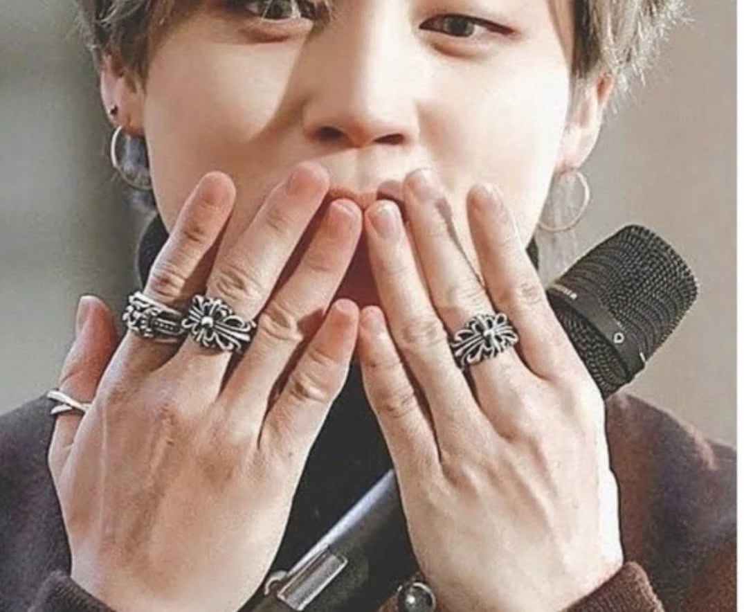 【希少】 CHROME HEARTS クロムハーツ ダブルフローラルクロス ダイヤモンド リング メンズ ダイヤ 指輪フリーサイズ 黒/白/