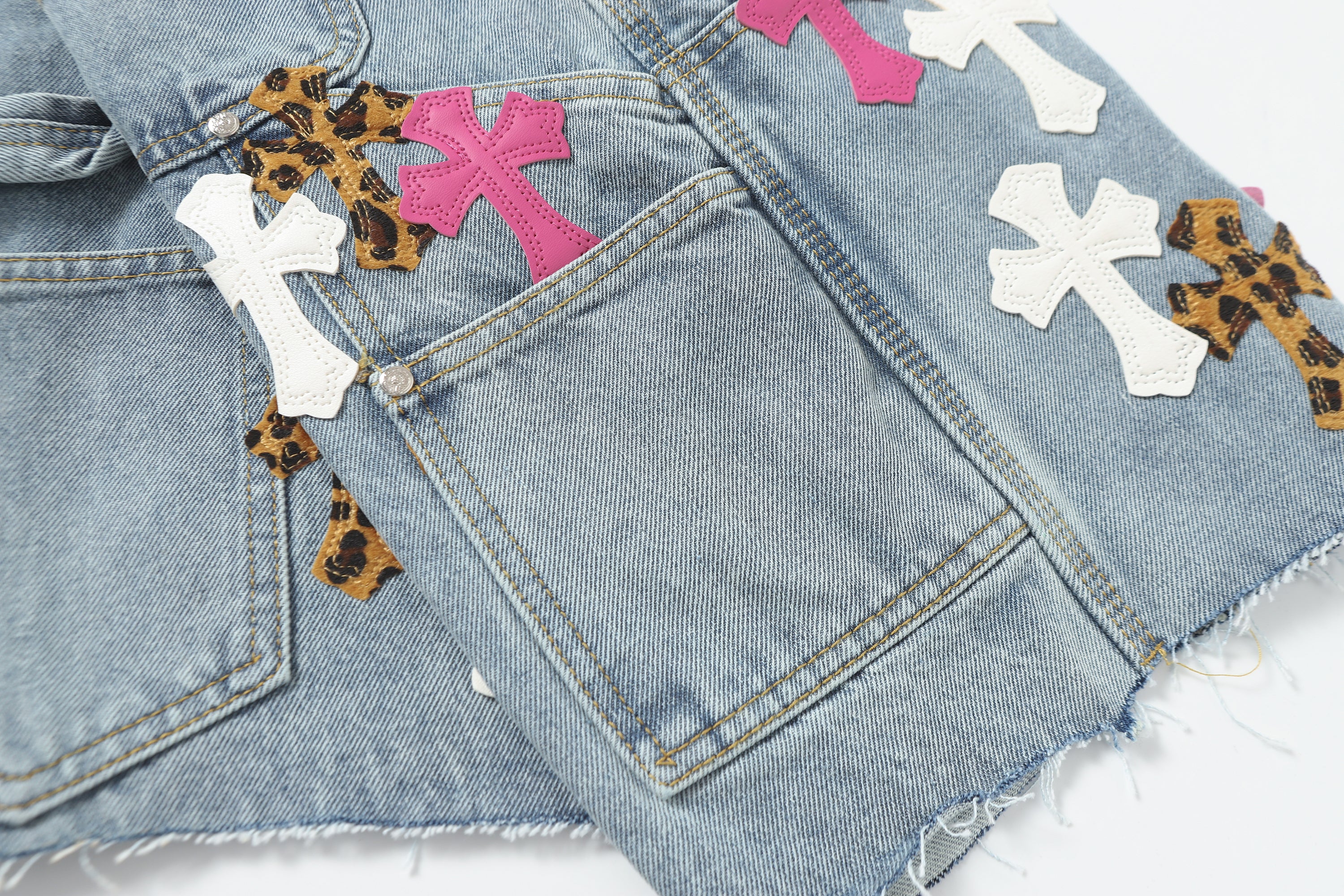 【Chrome Hearts】クロムハーツ ヴィンテージクロスパッチワーク ウォッシュドカーペンターデニムショートパンツ 201