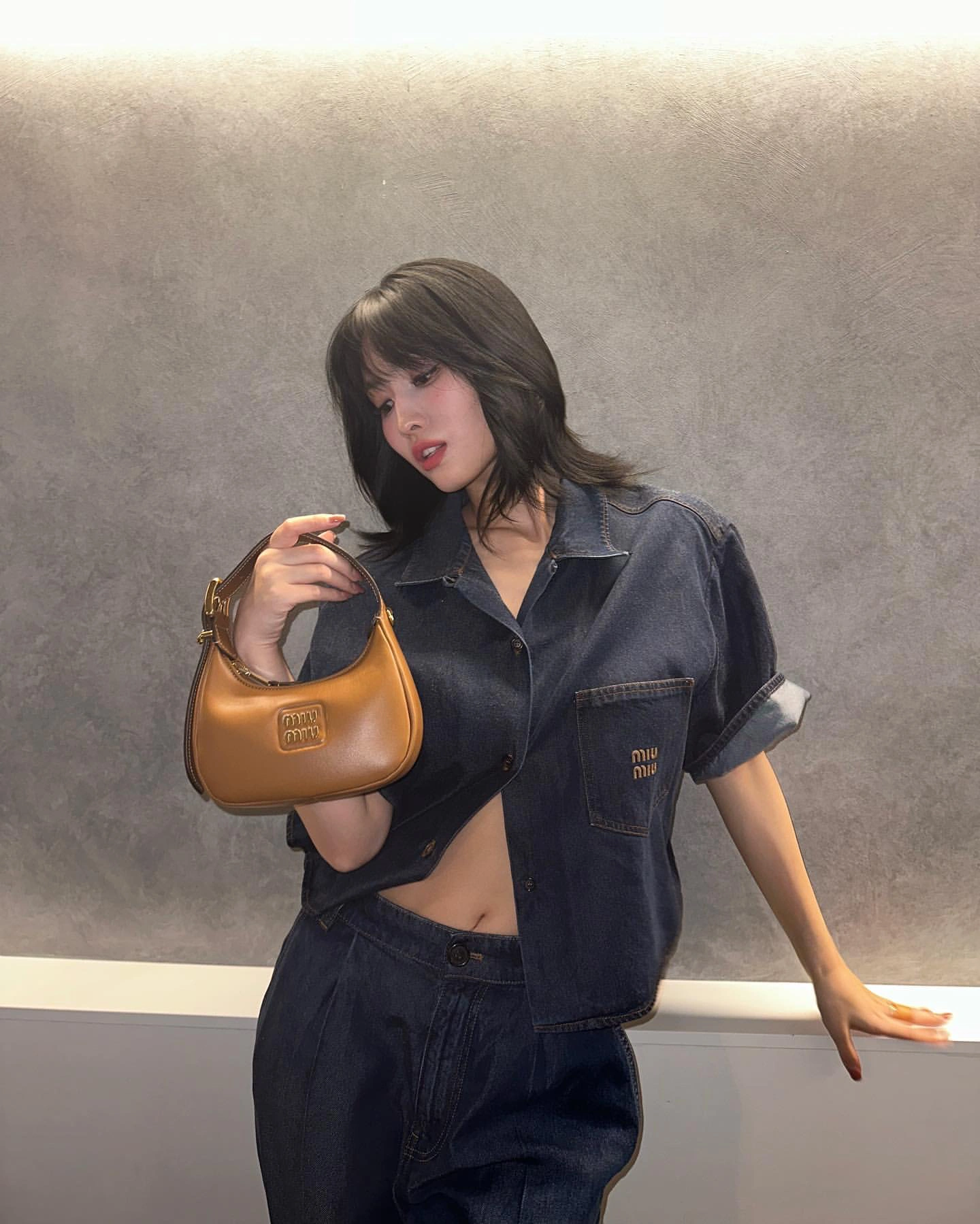 MIUMIU/ミュウミュウ レザー ホーボーバッグ