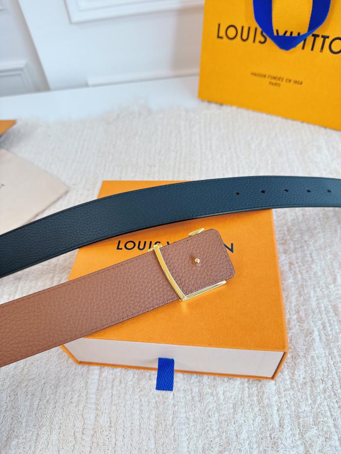 LOUIS VUITTON/ルイ・ヴィトン 4.0cm幅 ブラック & ベージュ 荔枝（リッチ）グレインレザー ベルト ベルト