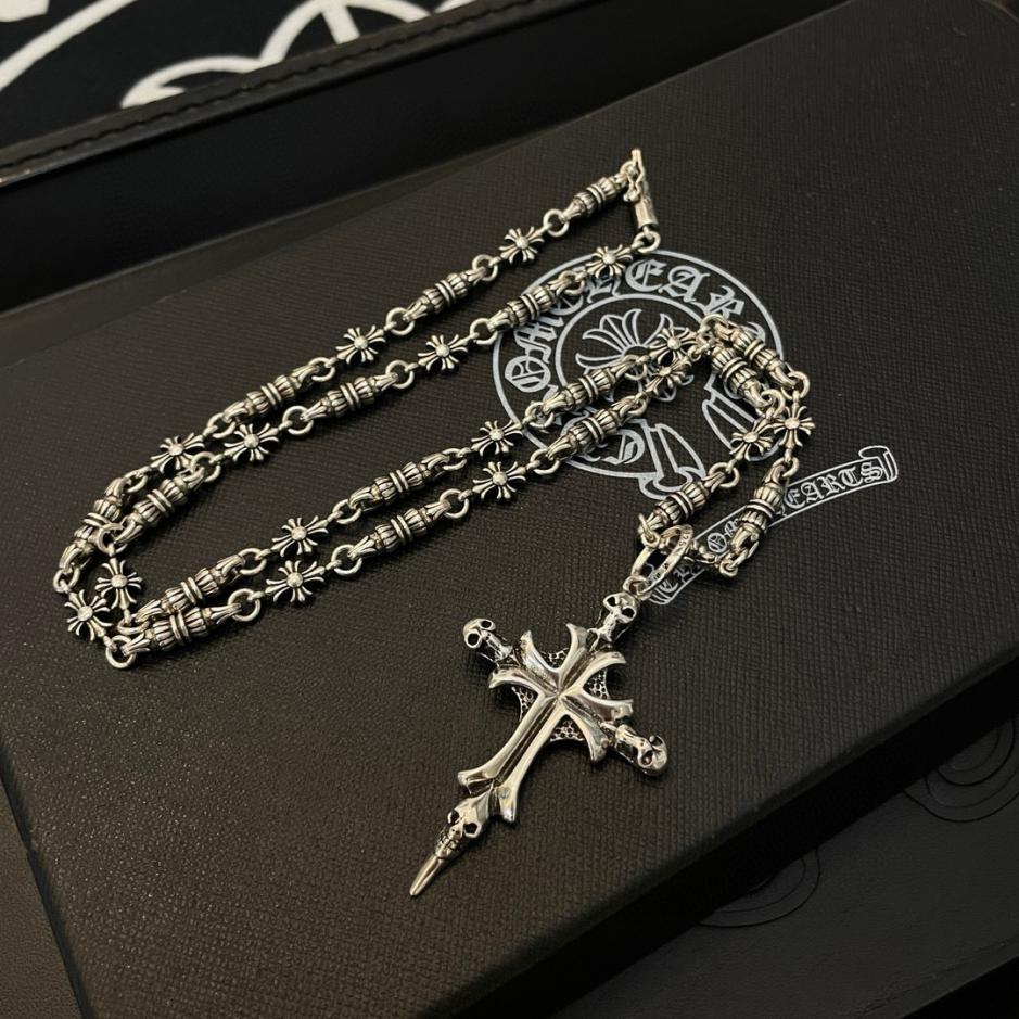 クロムハーツ 最新作 クラシック 復刻版 クロス ペンダント 十字架 スカル ネックレス