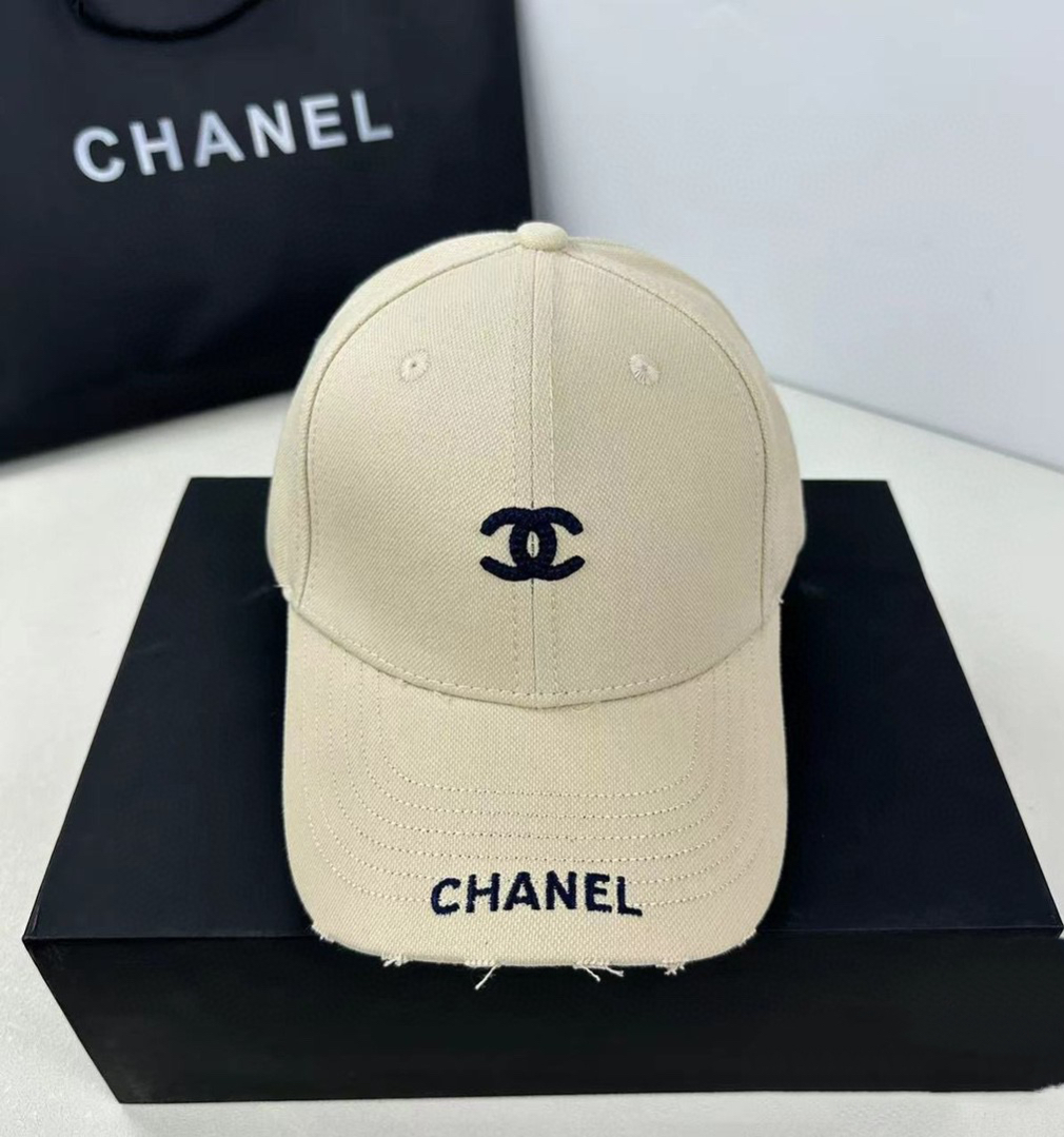 【Chanel】2025新作 シャネル 刺繍入りベースボールキャップ