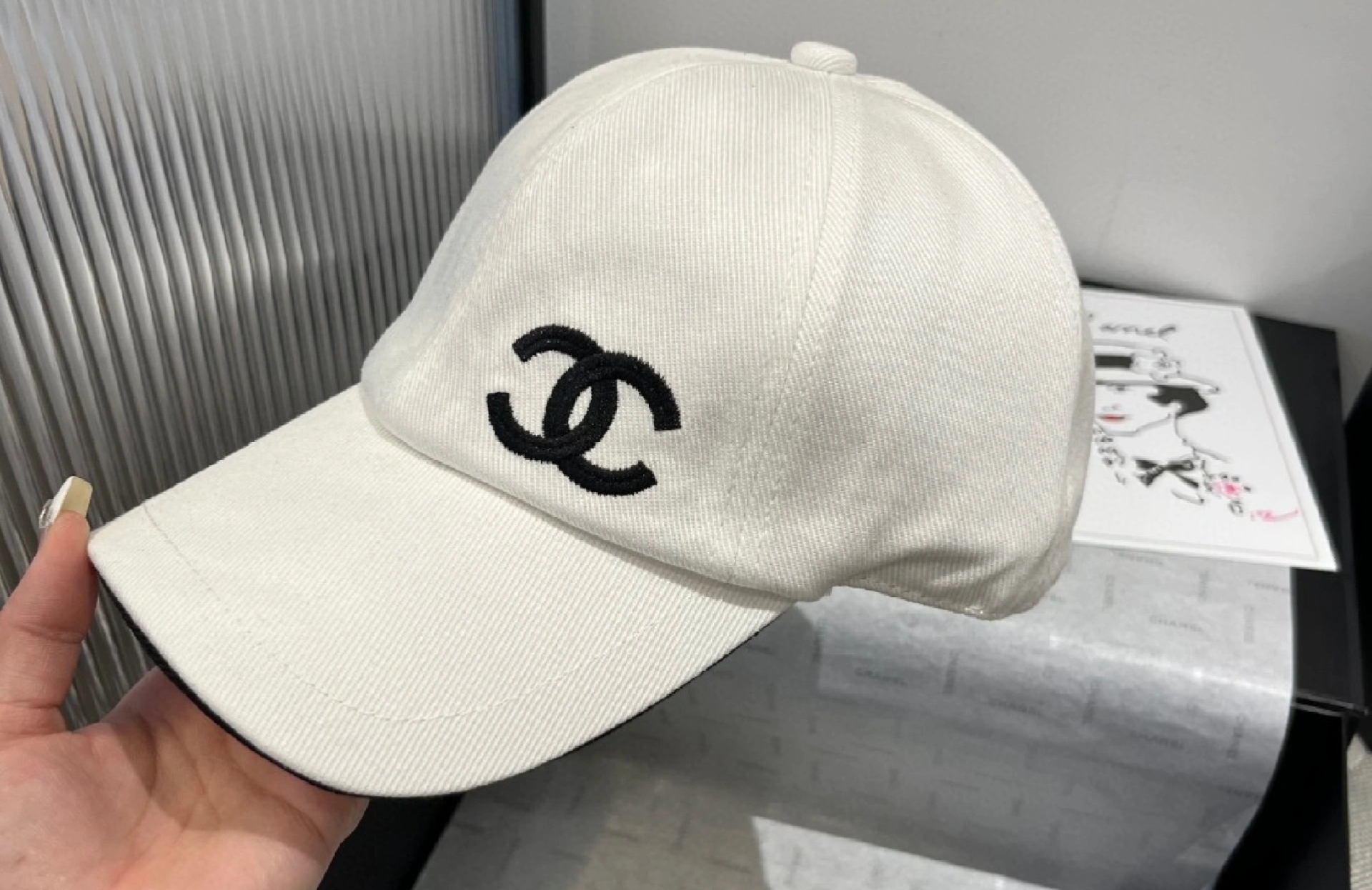 【Chanel】 シャネル 2025新作 ロゴキャップ 25P