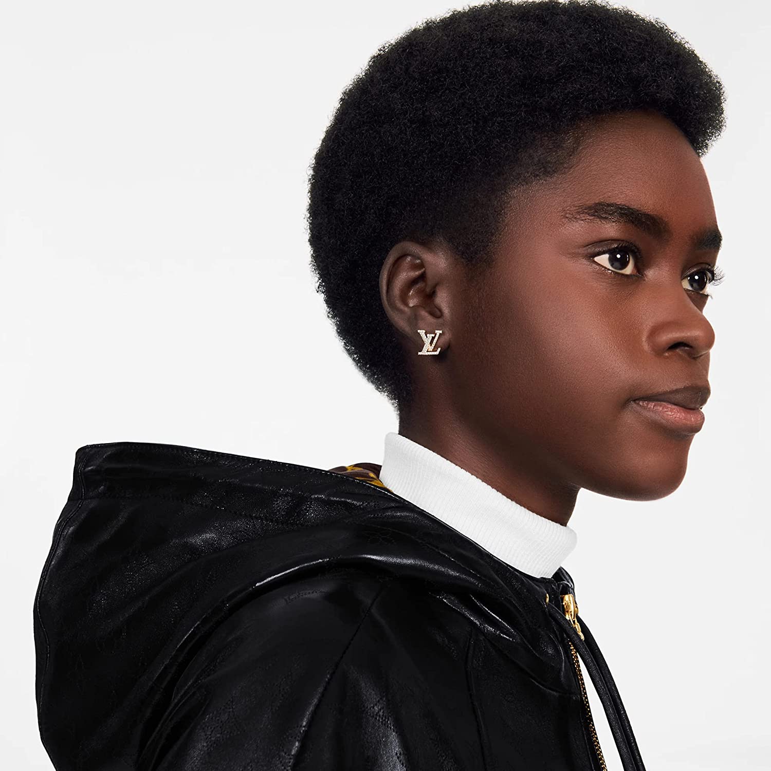 【国内発送/直営店】M00609 ブックル ドレイユ・LVアイコニック ストラス ピアス Gold (ゴールド)