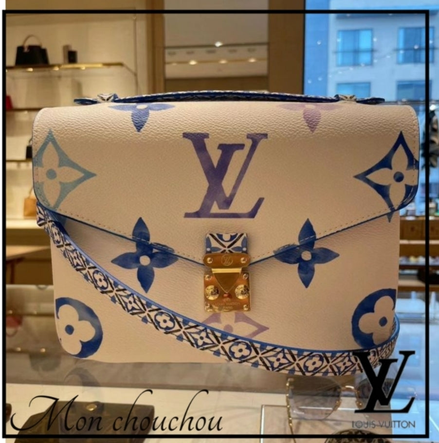 【高品質】【日本未入荷♪】ルイヴィトン（Louvis Vuitton） Nouveau Pochette Metis MM 代金引換 M23055