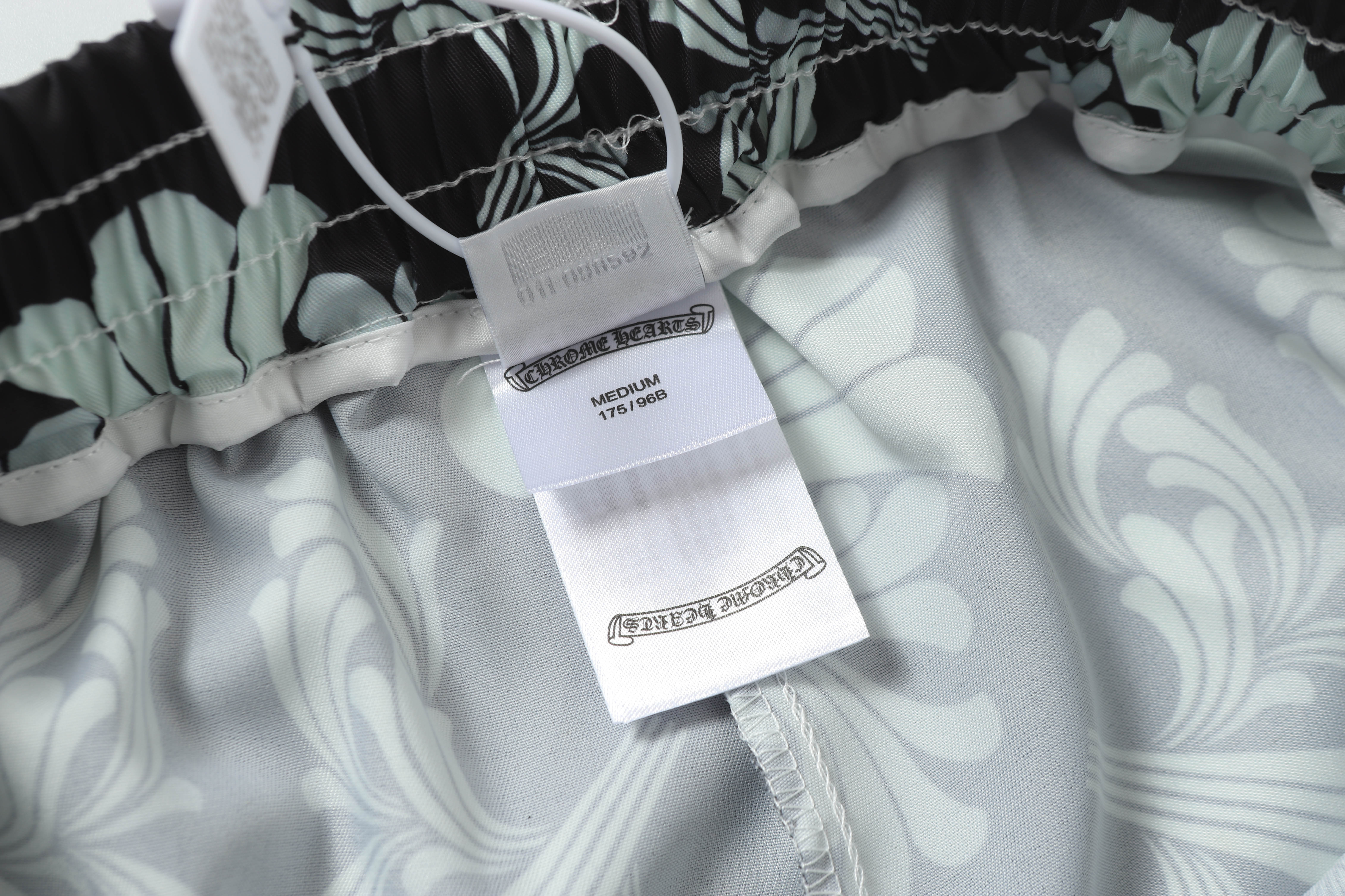 【Chrome Hearts】クロムハーツ 新作ショートパンツスーツ