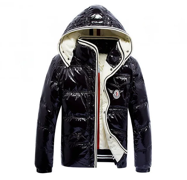 【MONCLER】（モンクレール） ダウンジャケット 長袖パーカー