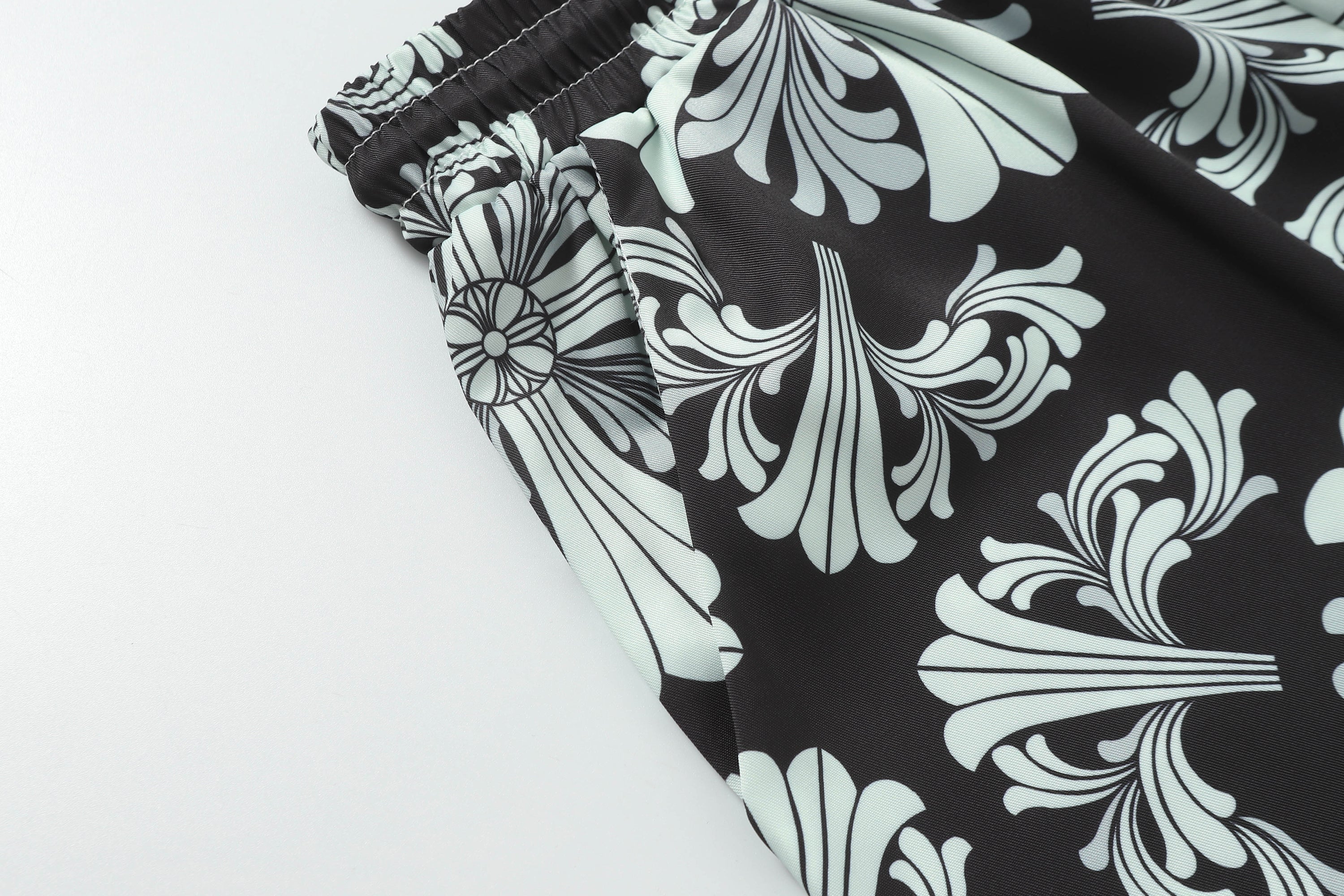 【Chrome Hearts】クロムハーツ 新作ショートパンツスーツ