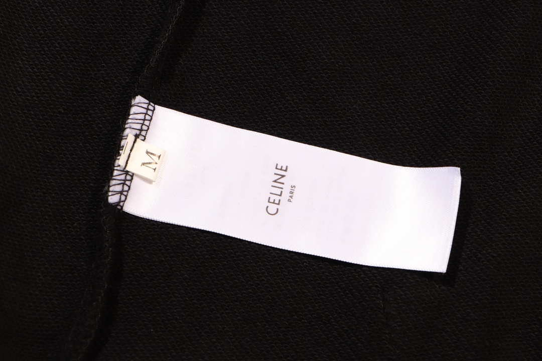 【CELINE旗艦店】パーカー★男女兼用★ご好評に付き再入荷！