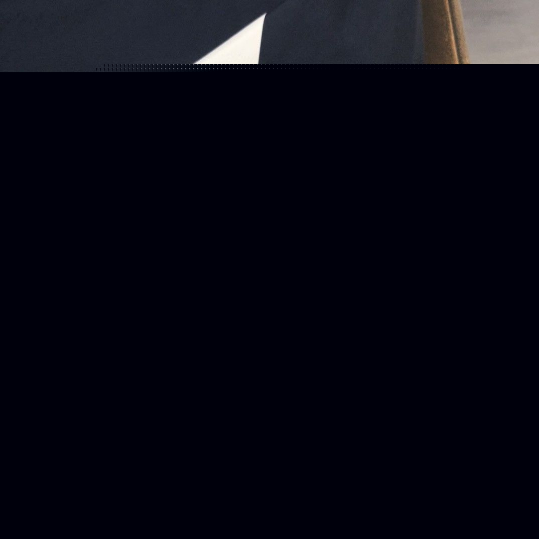 MONCLER春と秋の新作フード付きウインドブレーカージャケット