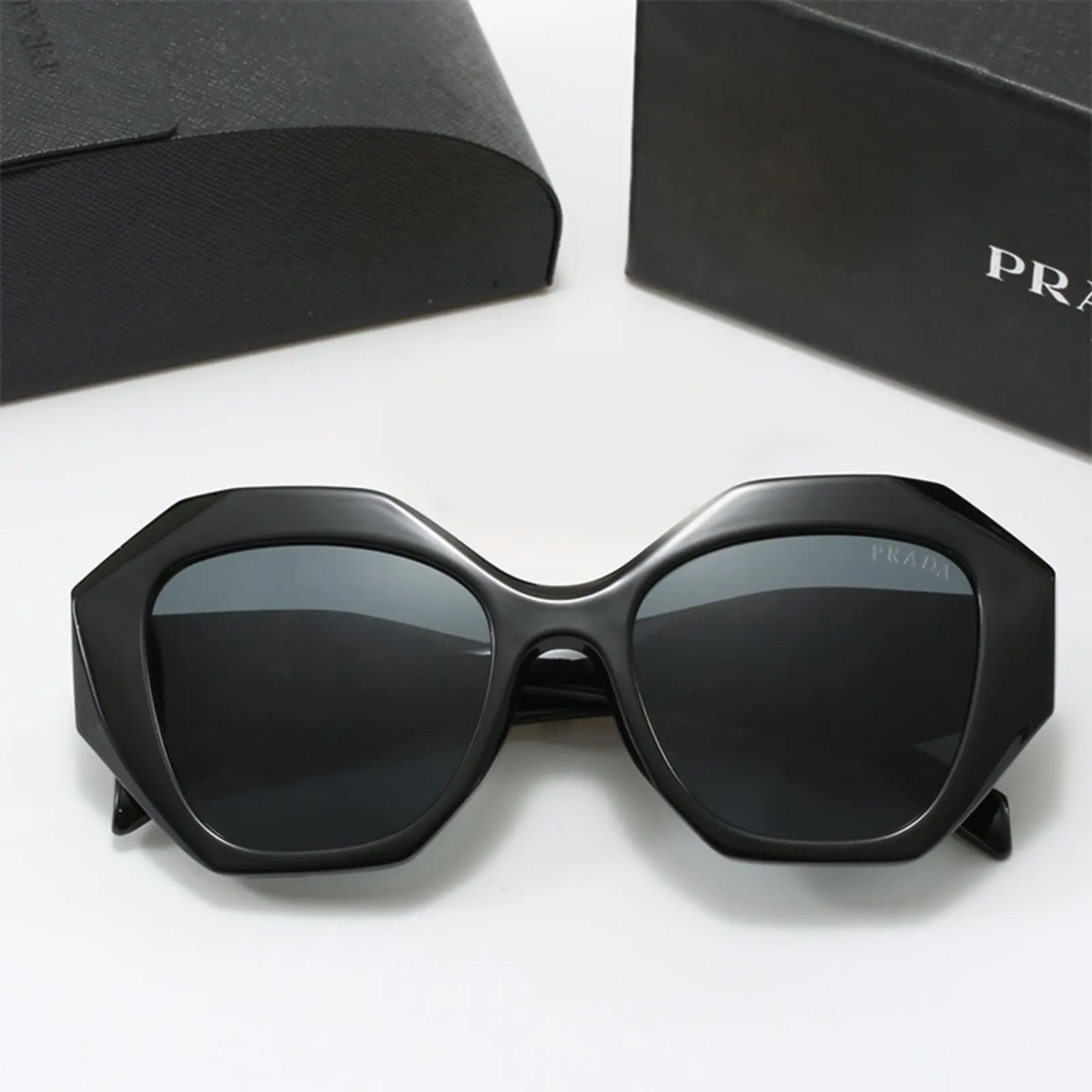 Pradaサングラス1 SS96222