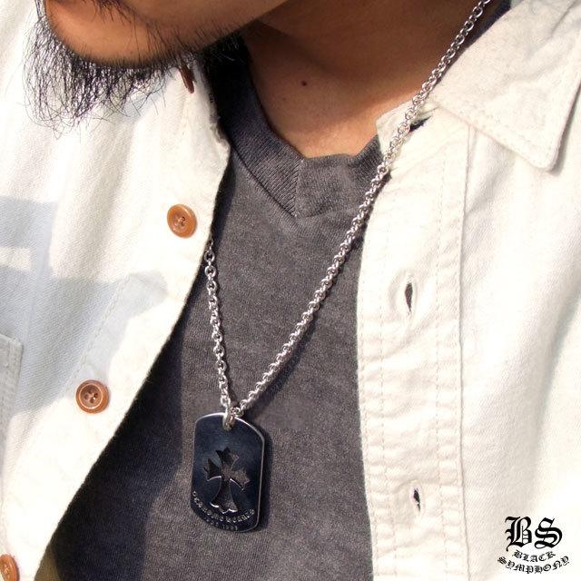 クロムハーツ カットアウトクロスドッグタグ(ラージ)