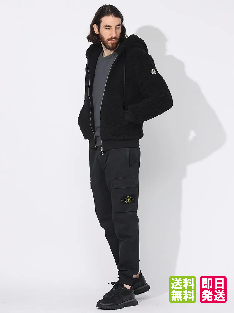 モンクレール パーカー MONCLER メンズ ボアパーカー アウター テディフリース ロゴ 刺繍 フルジップ 黒 クロ ベージュ ブランド ブルゾン フード レギュラーフィット 大きいサイズ あり MC8G0002389A5V
