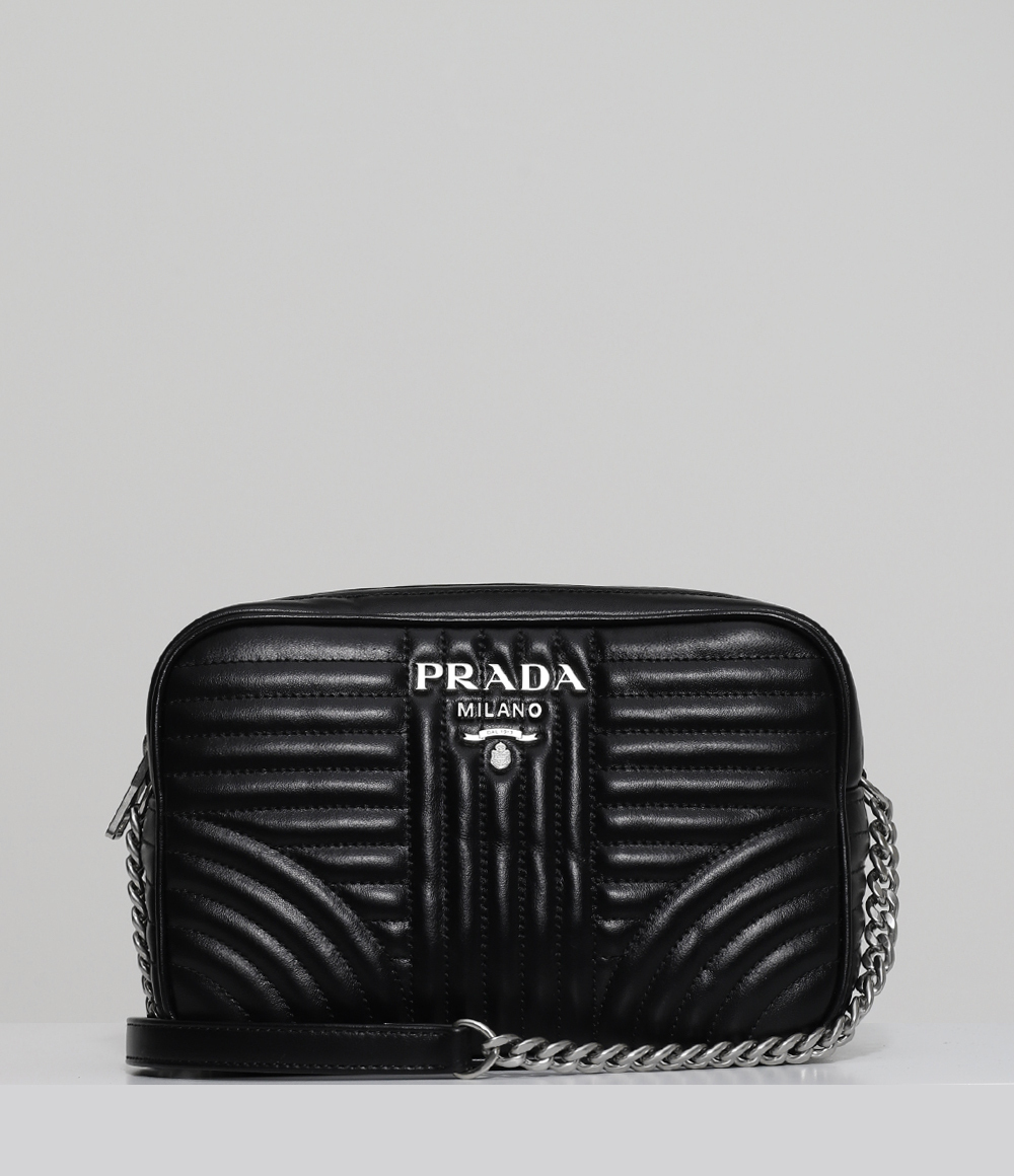 PRADA プラダ ダイアグラム レザーバッグ