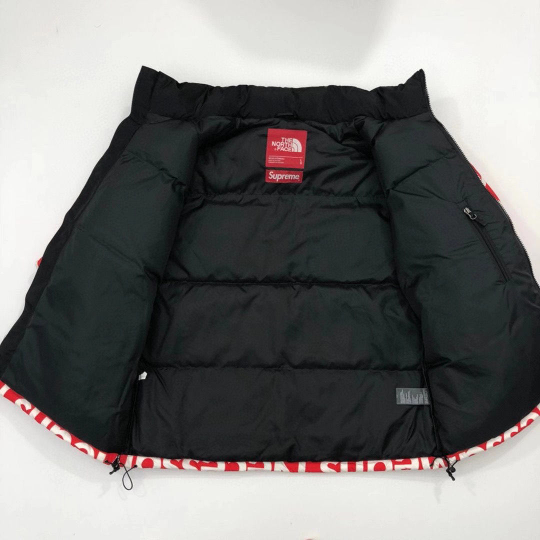 【The North Face × Supreme】【全国送料無料】【即日出荷】数量限定発売 ダウンジャケット