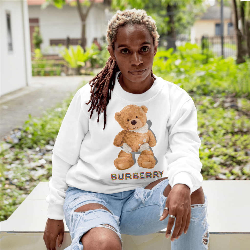 Burberryスウェット クル パーカー プリント  綿　男女兼用