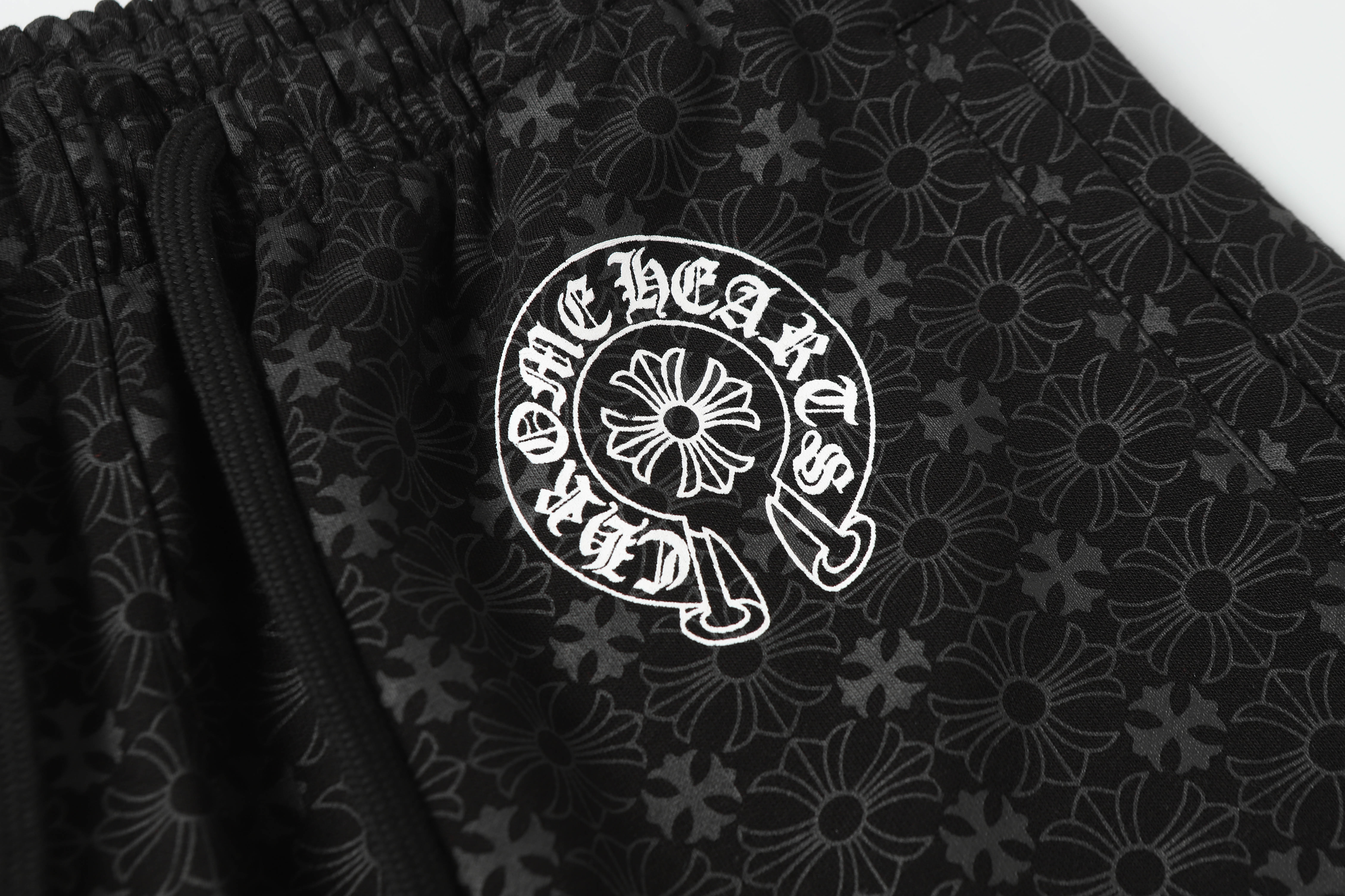 【Chrome Hearts】クロムハーツ 新作ショーツ 2282