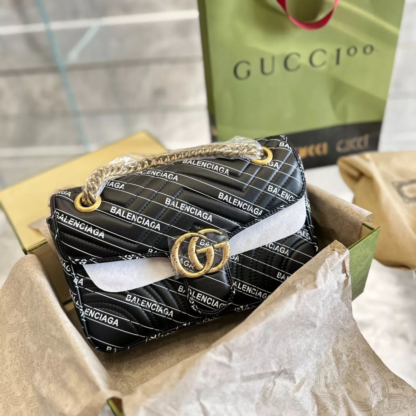 GUCCI(グッチ)｜ハッカーアイテムgg marmontバッグ