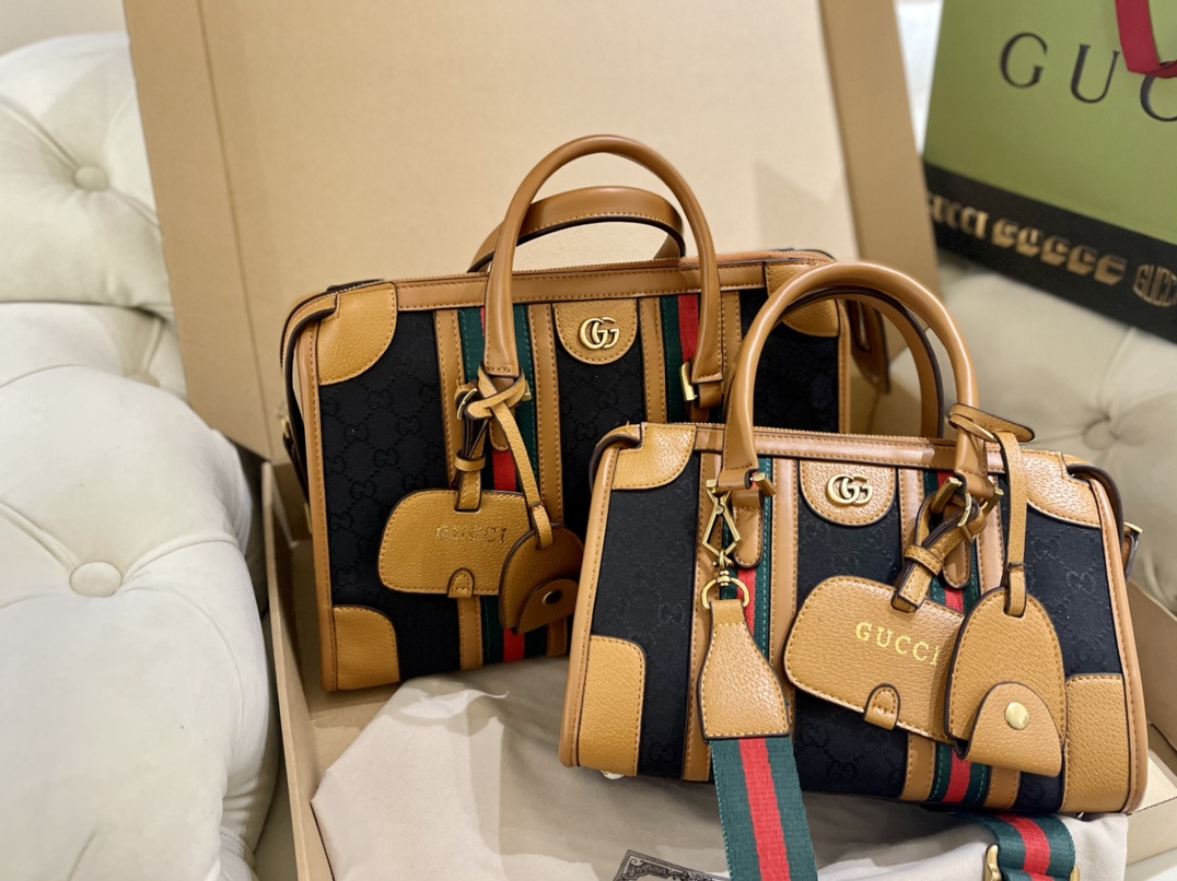 Gucci グッチ 🔥ボストン枕バッグ🔥