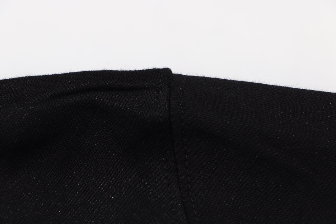 【CELINE旗艦店】パーカー★男女兼用★ご好評に付き再入荷！