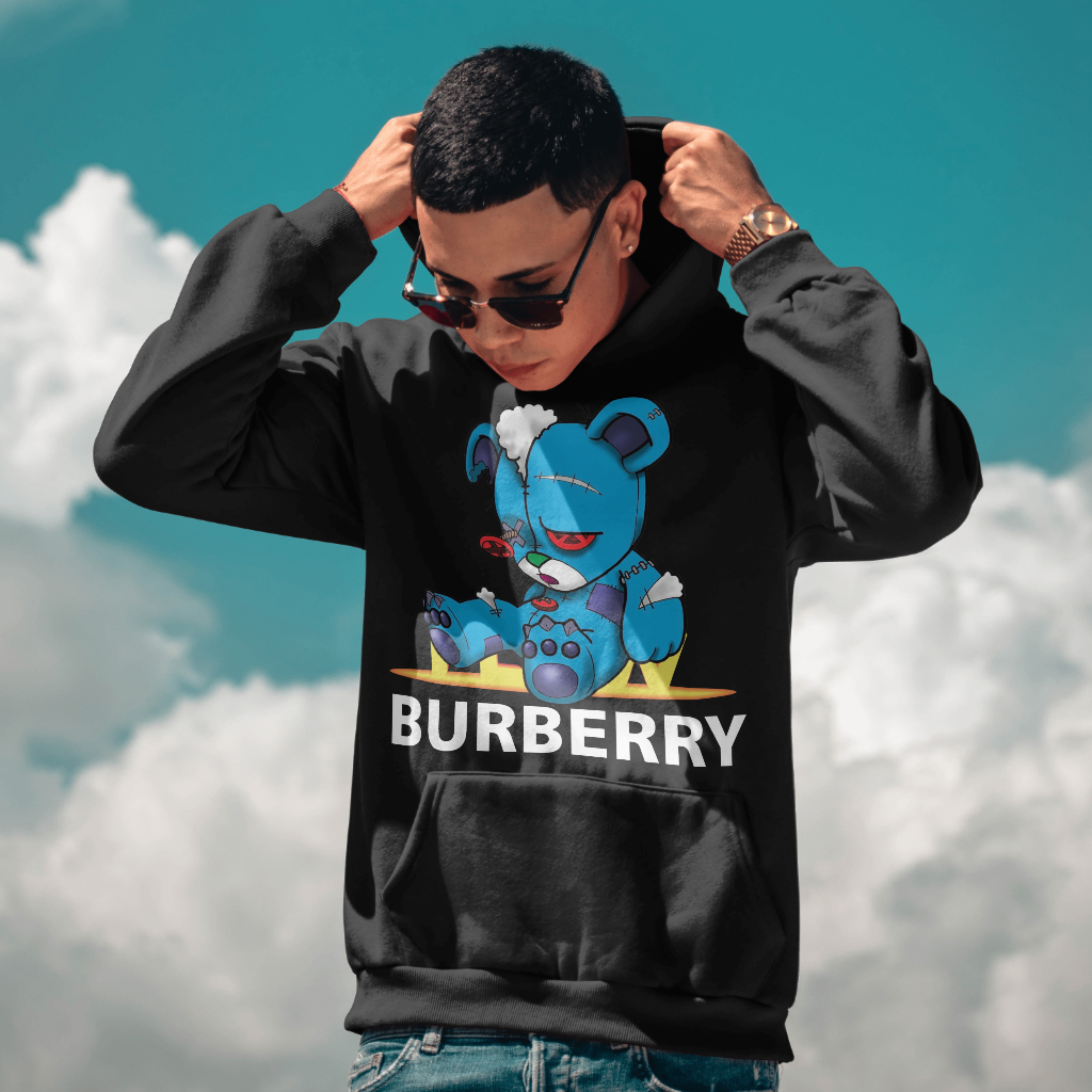 Burberry くまちゃんキャラクタープリントパーカー