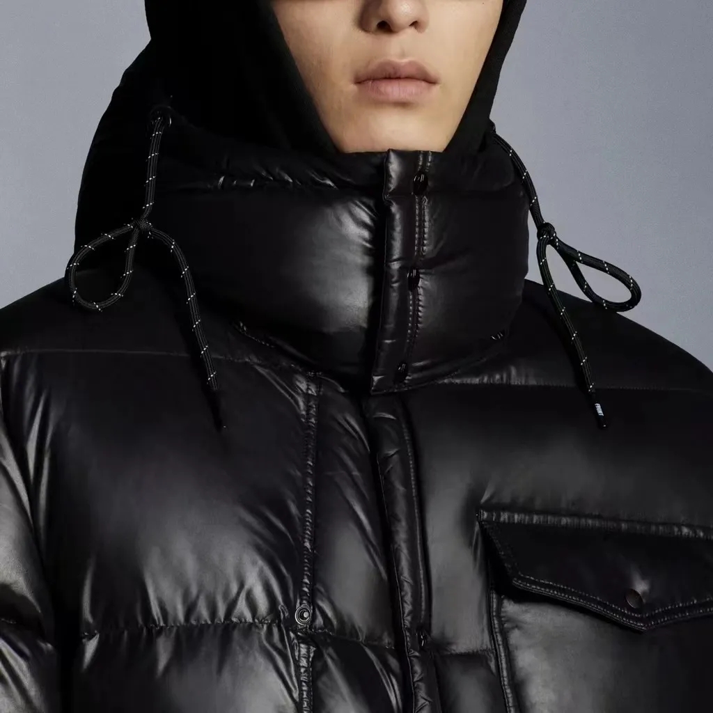 関税負担なし☆Moncler  フード付ダウンジャケット ブラック  ホワイト