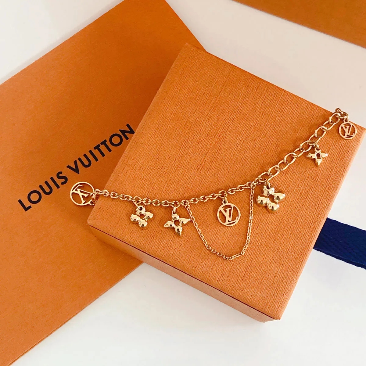 【国内発送/直営店】ネックレス ヴィトン アクセサリー LV コリエ・ブルーミング