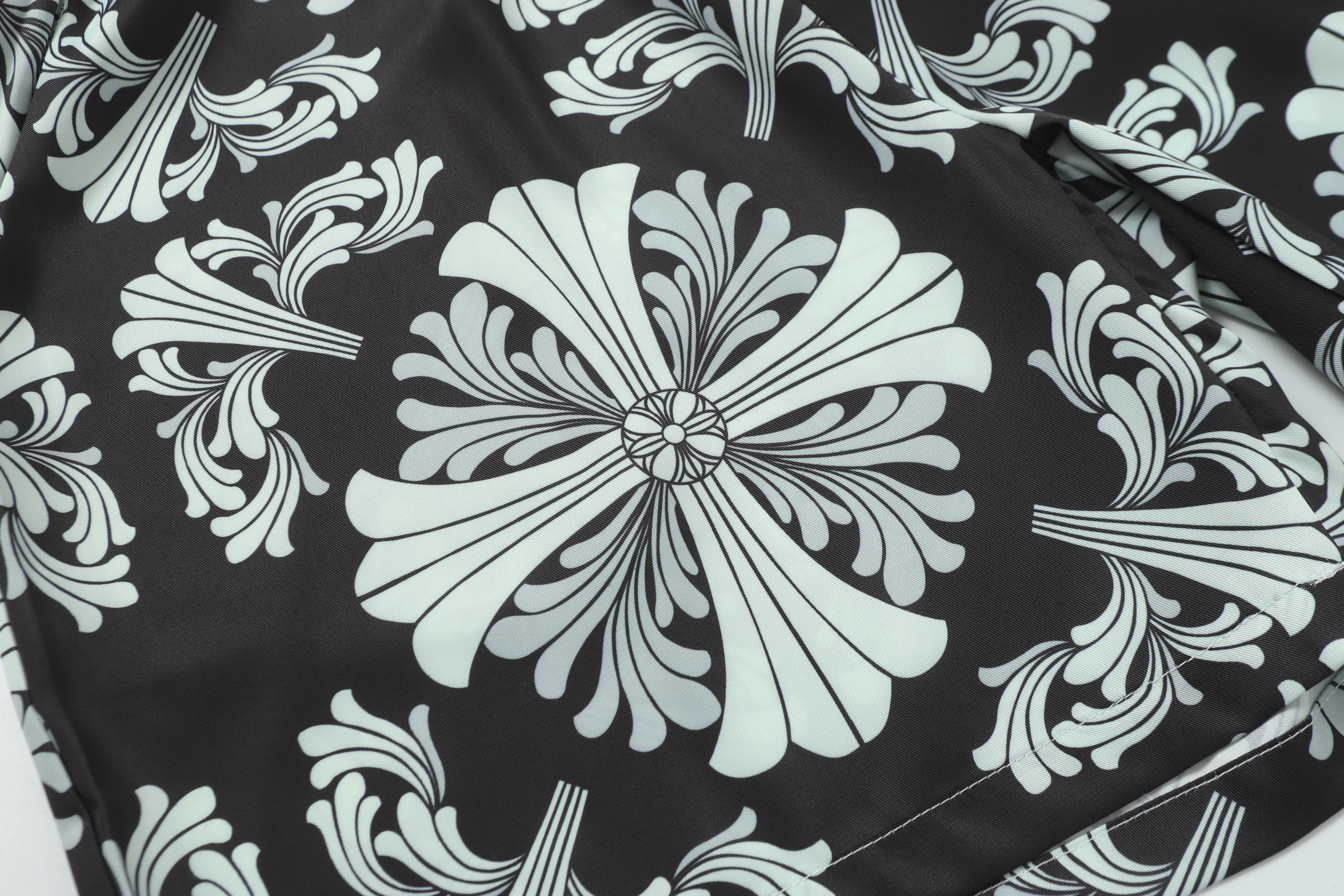 【Chrome Hearts】クロムハーツ 新作ショートパンツスーツ